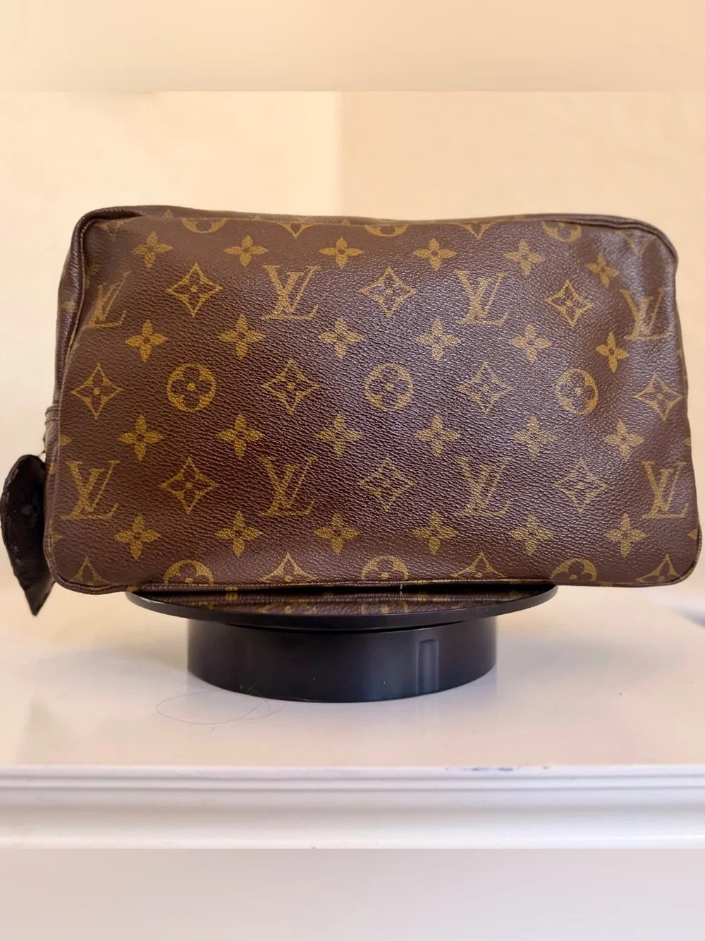 ✨🛍️ Louis Vuitton Monogram Trousse Toilette 28 Pouch Coated Canvas & Heart Charm